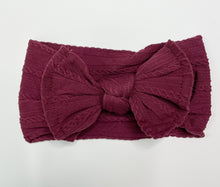 Load image into Gallery viewer, Cable Knit Bows
